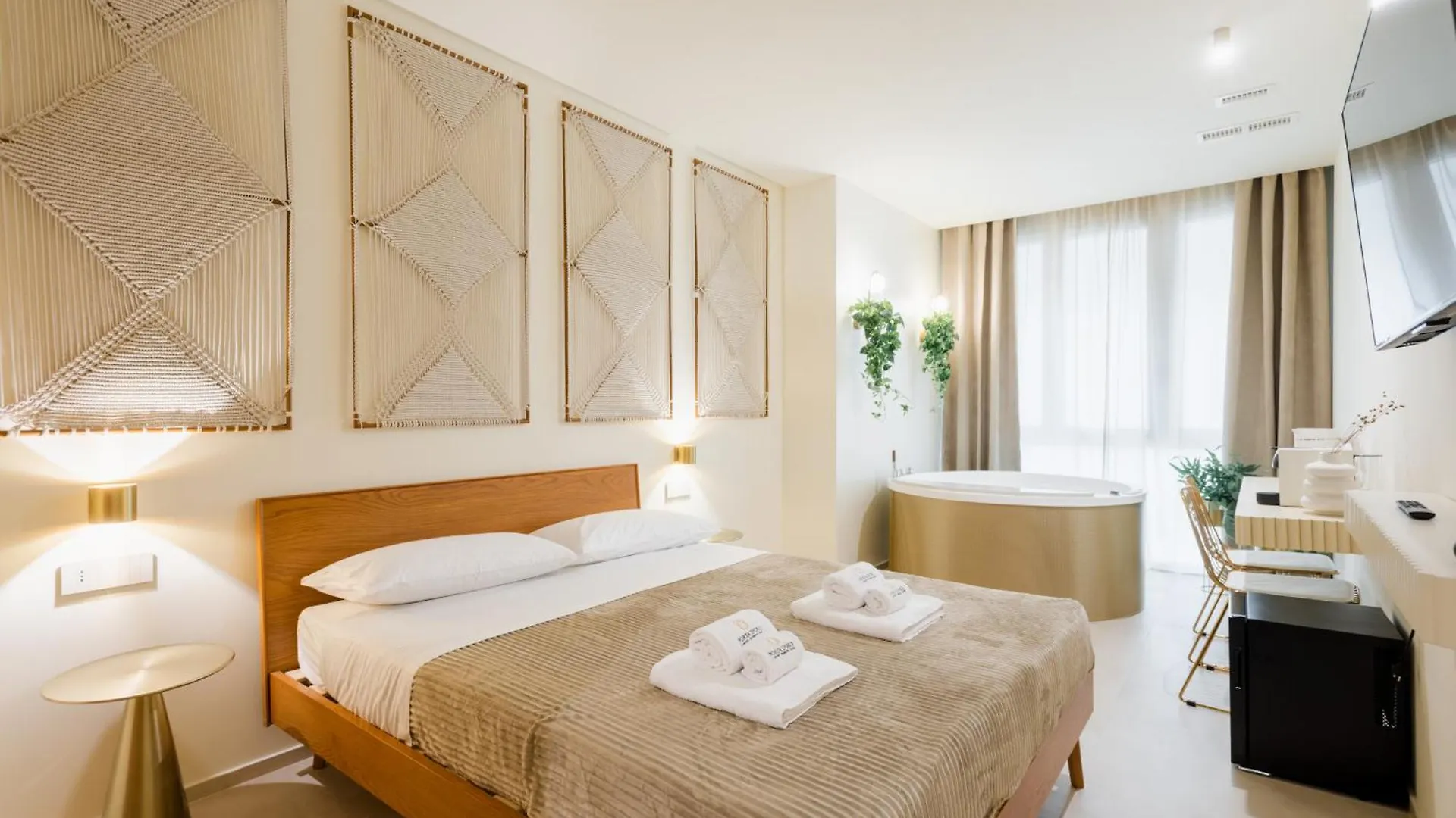 Porta D'Oro Charming House II & Spa 알게로